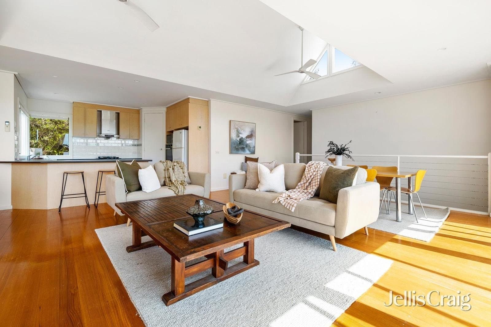 20 Farnsworth Avenue, Portsea, Portsea - Thumbnail 4