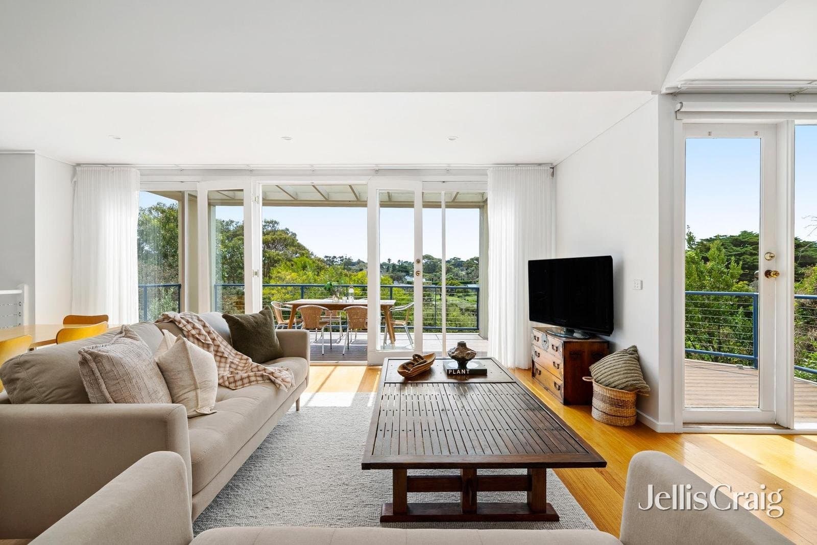 20 Farnsworth Avenue, Portsea, Portsea - Thumbnail 6