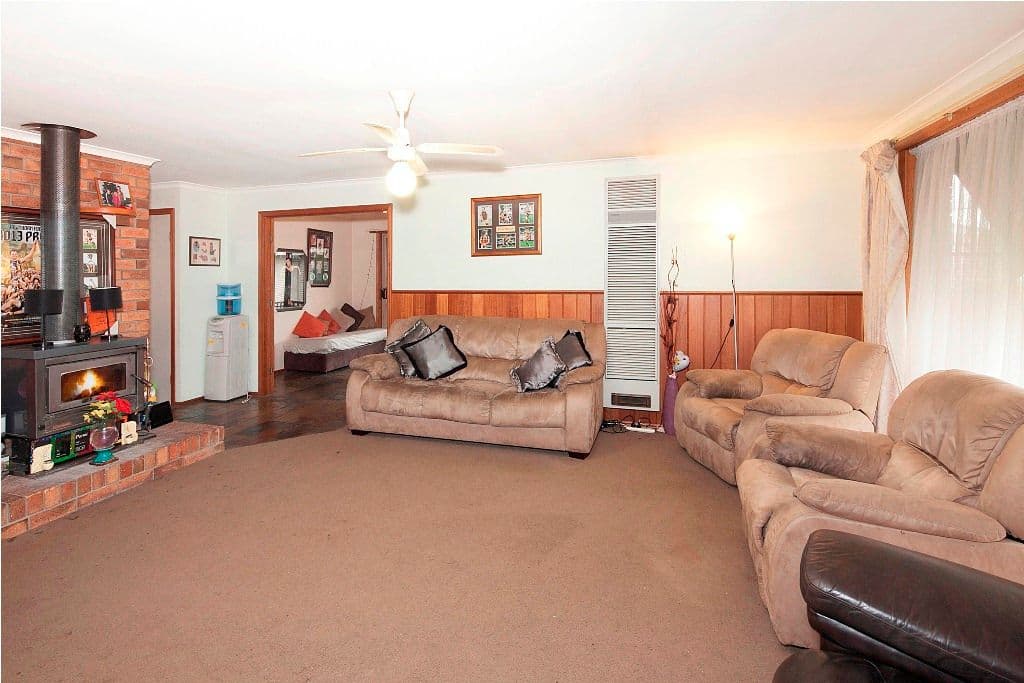 20 Panorama Drive, DELACOMBE VIC 3356, Delacombe - Thumbnail 2