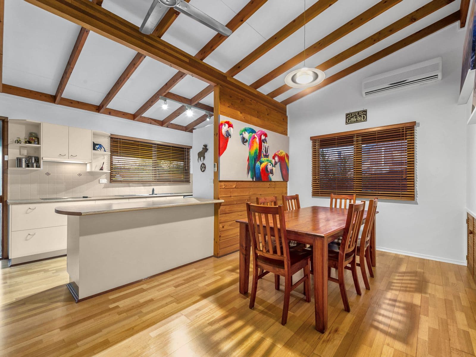 14 Burrumbuck Street, Chapel Hill QLD 4069, Chapel Hill - Thumbnail 4