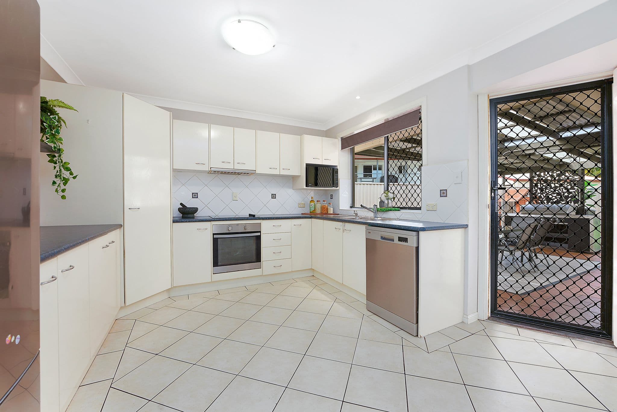 28 Miller Street, Kippa-Ring QLD 4021, Kippa-Ring - Thumbnail 5