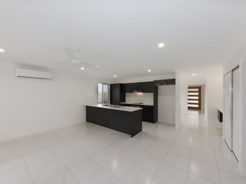 43 Creekview Court, Lawnton QLD 4501, Lawnton - Thumbnail 2