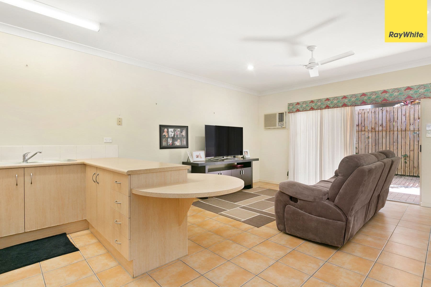  5-7 Oyster Court, Trinity Beach QLD 4879, Trinity Beach - Thumbnail 3
