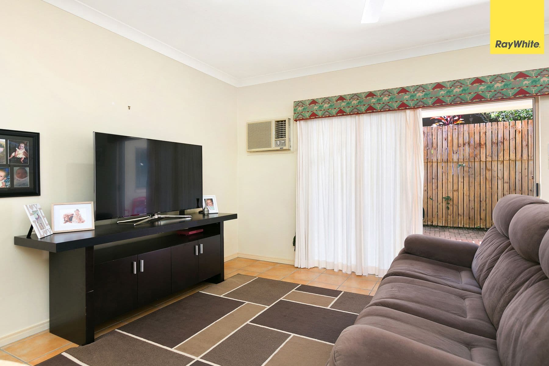  5-7 Oyster Court, Trinity Beach QLD 4879, Trinity Beach - Thumbnail 4