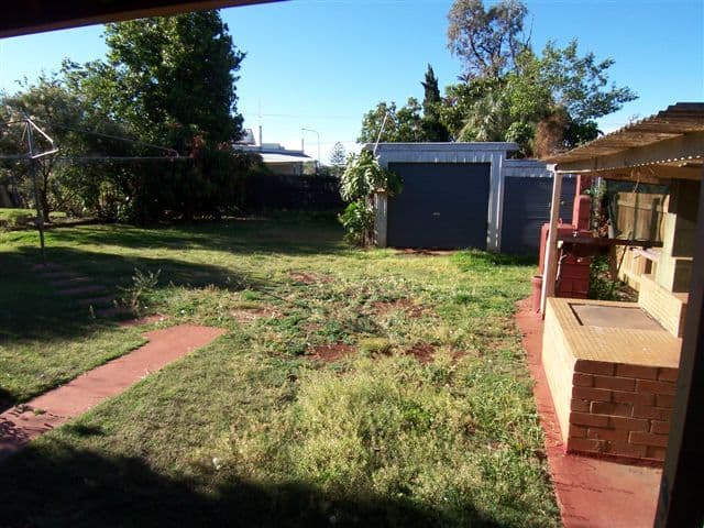 11  Peak Street, HARRISTOWN QLD 4350, Harristown - Thumbnail 2
