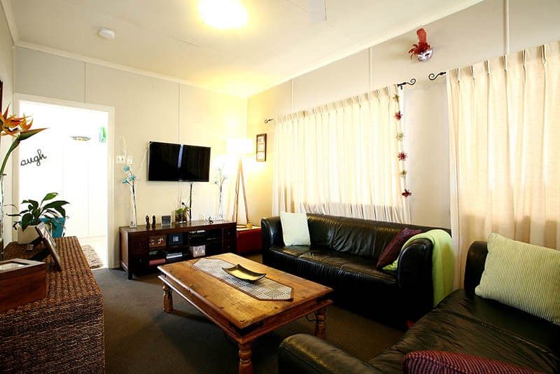66 McIlwraith Avenue, NORMAN PARK QLD 4170, Norman Park - Thumbnail 2