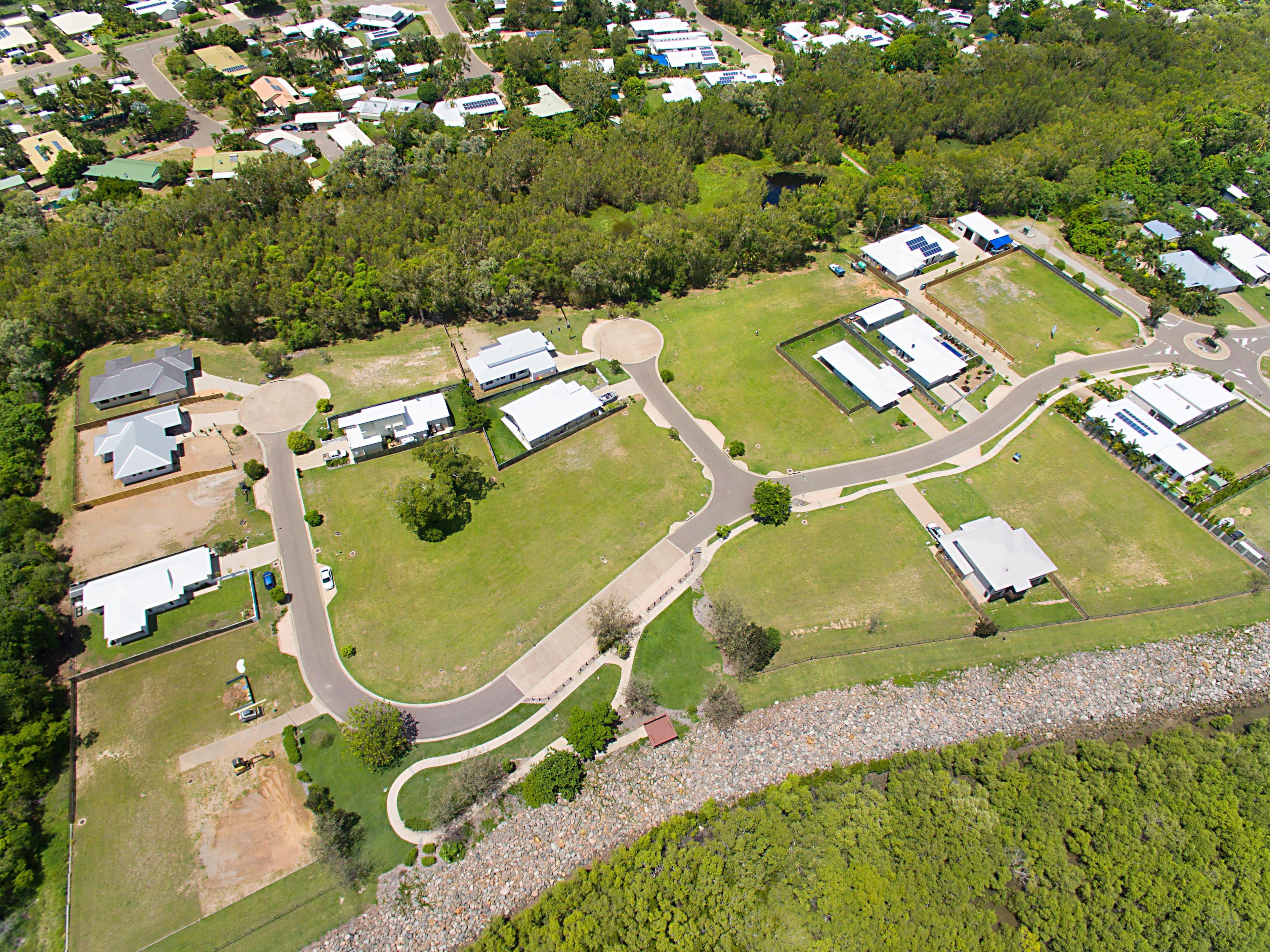 26 Dune Parade, Bushland Beach QLD 4818, Bushland Beach - Thumbnail 5