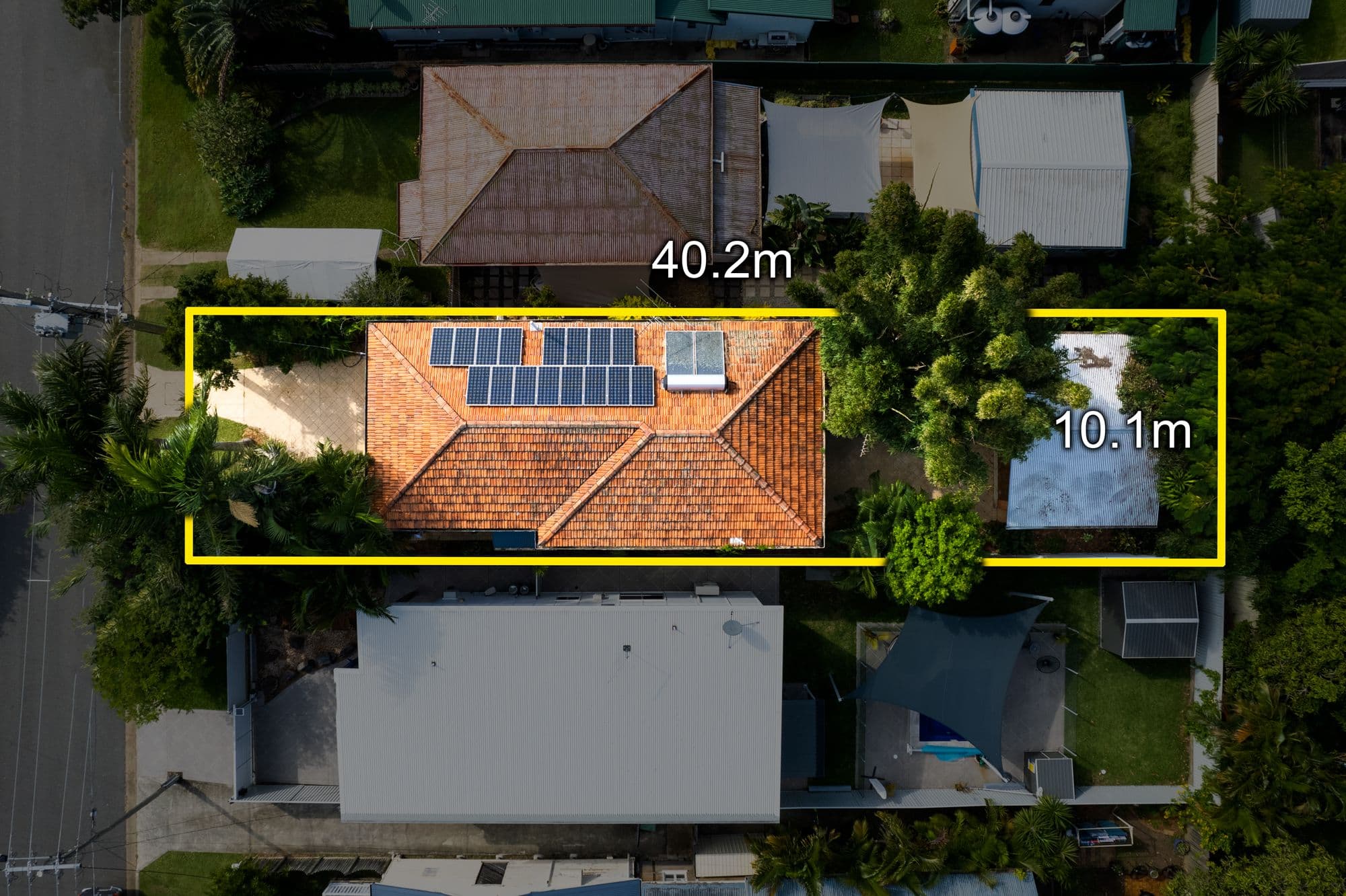 38 Donald Street, Woody Point QLD 4019, Woody Point - Thumbnail 2