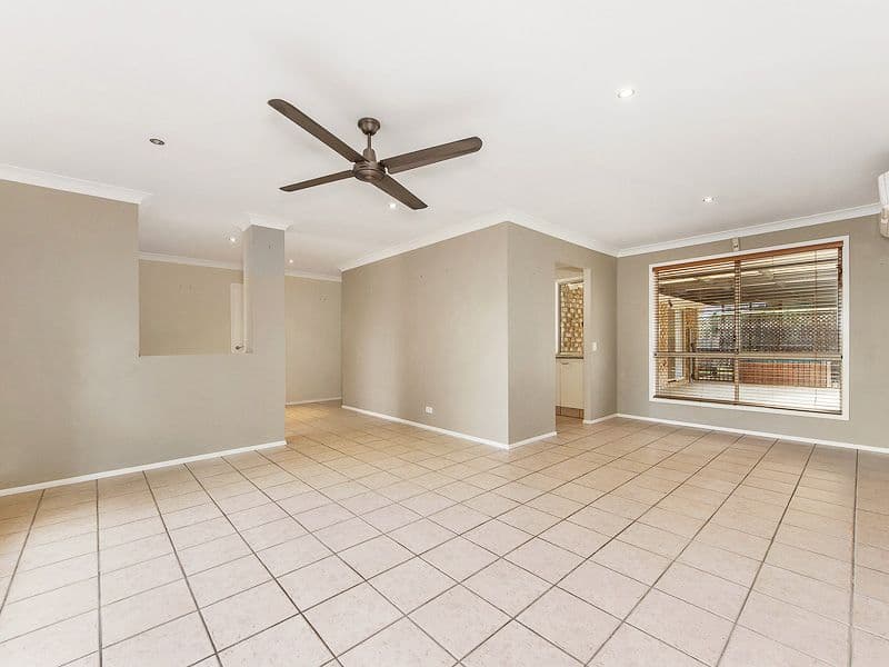 6 Kingman Court, Pacific Pines QLD 4211, Pacific Pines - Thumbnail 5