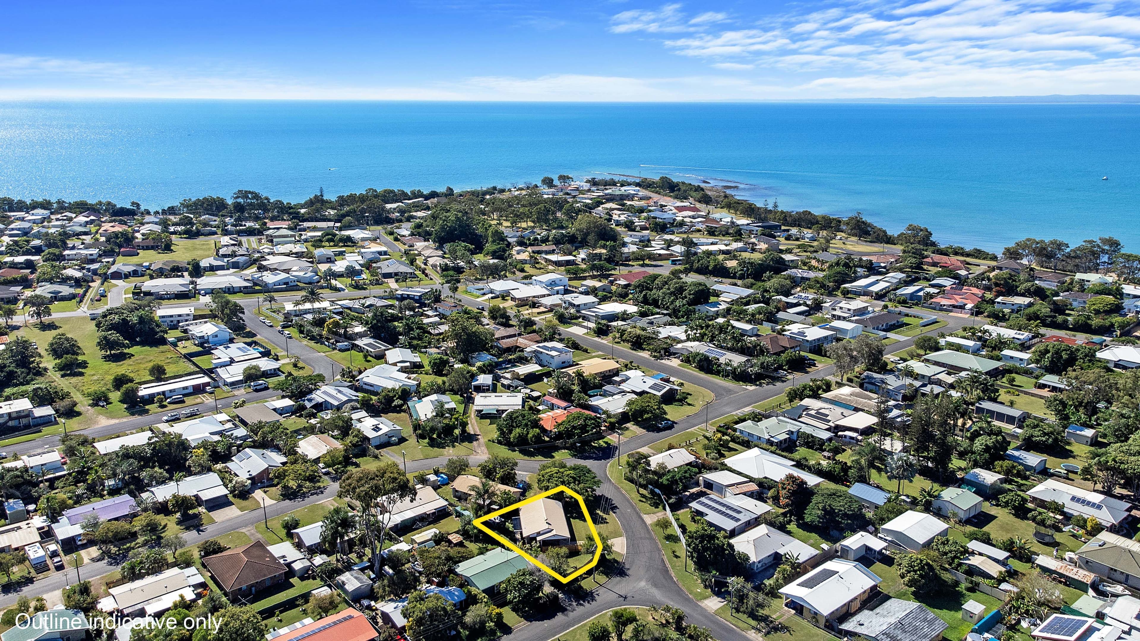 8 Charleville Street, Point Vernon QLD 4655, Point Vernon - Image 1