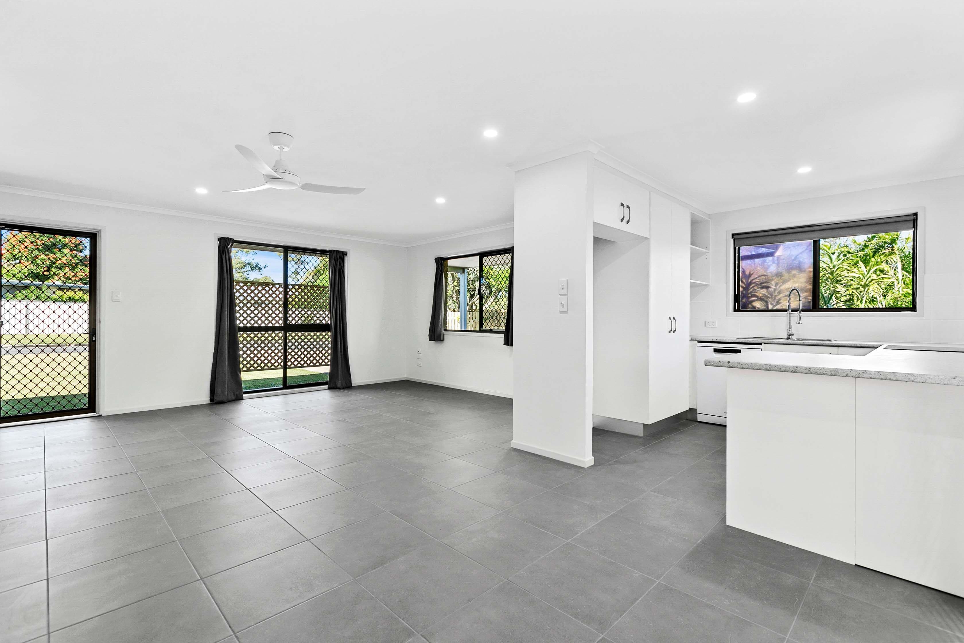 8 Charleville Street, Point Vernon QLD 4655, Point Vernon - Thumbnail 4