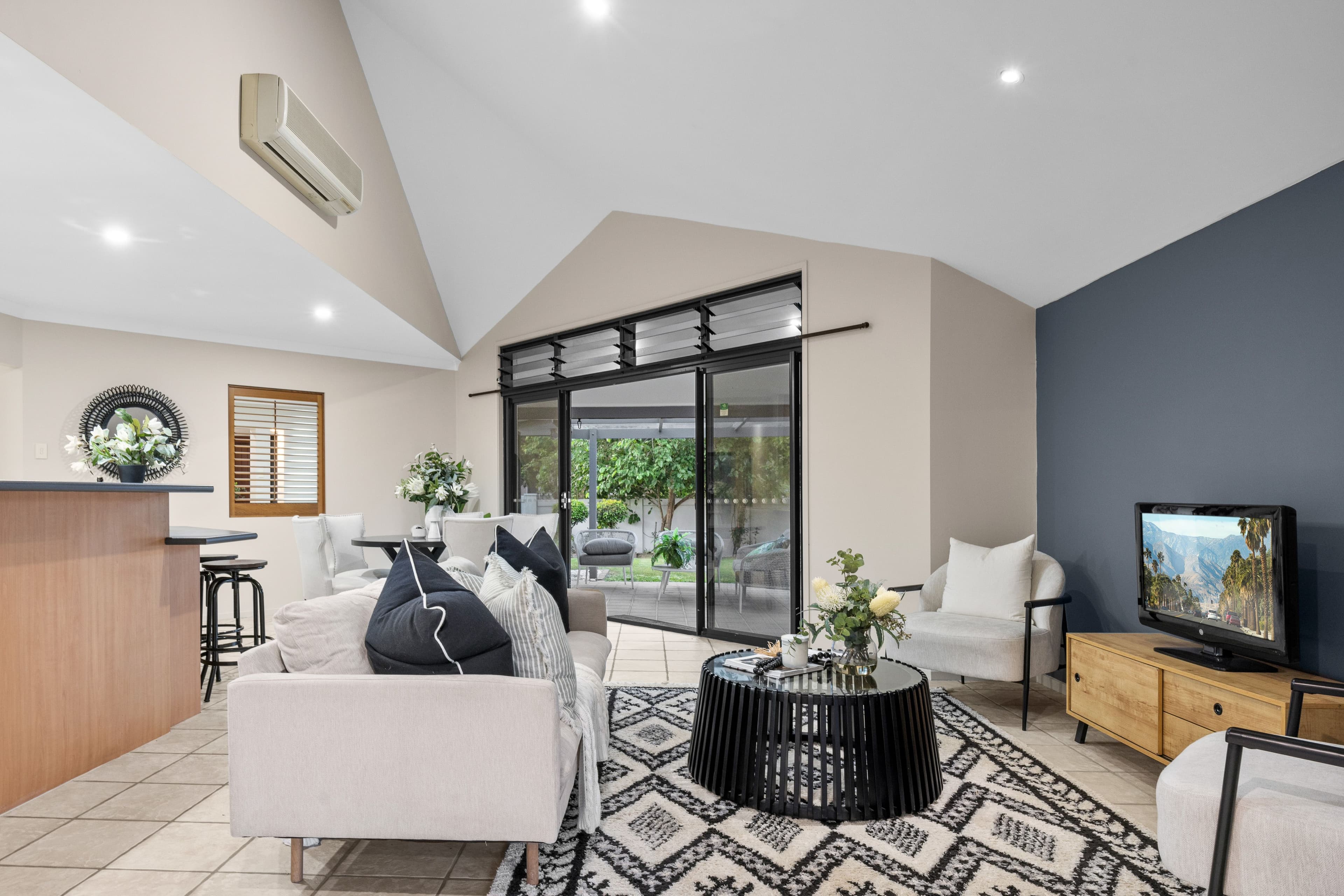 4 Colthouse Place, Sinnamon Park QLD 4073, Sinnamon Park - Thumbnail 4
