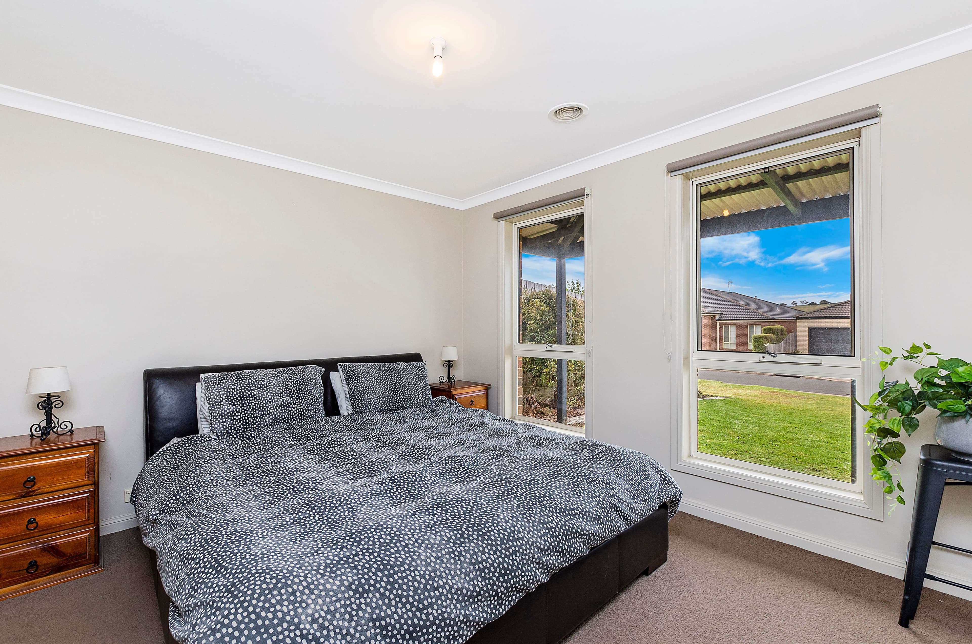 29 Huntingfield Drive, Warrnambool VIC 3280, Warrnambool - Thumbnail 4