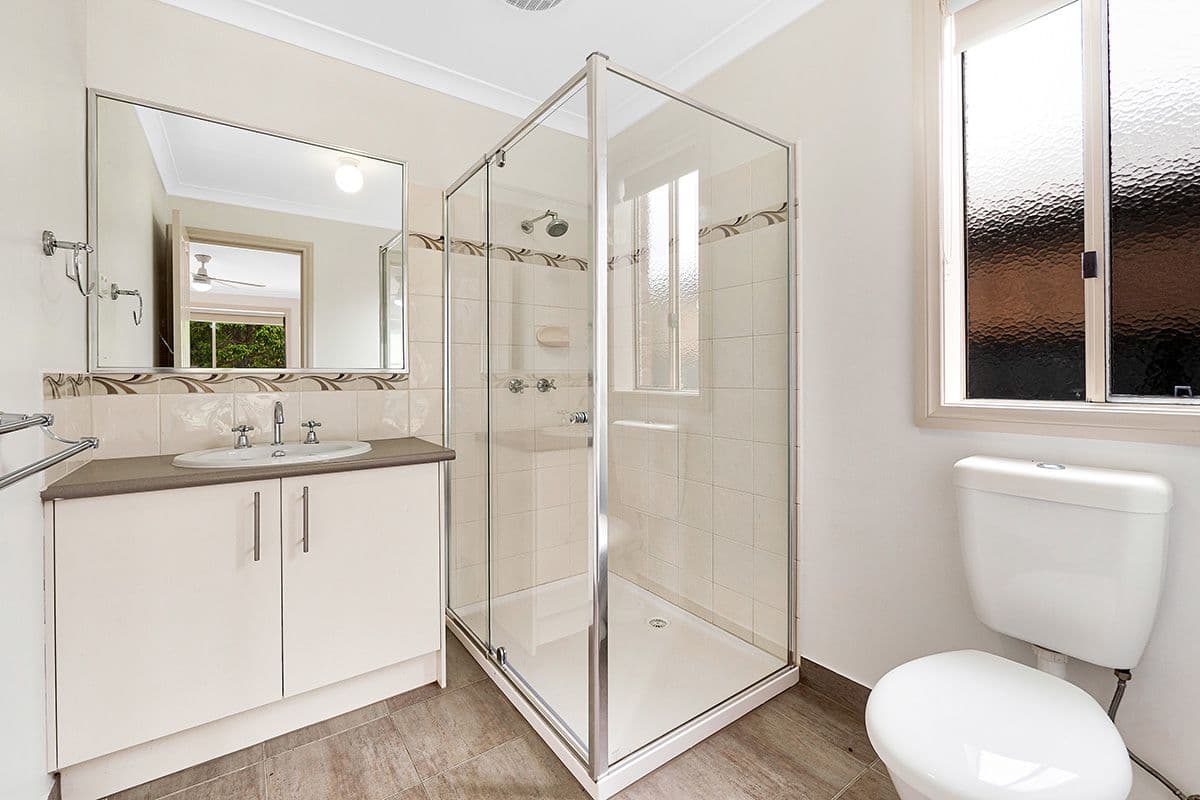 3 Adrian Drive, Pakenham VIC 3810, Pakenham - Thumbnail 8