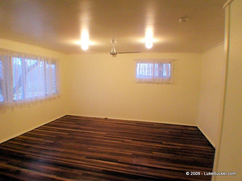 4 Cooneana Street, BUNDAMBA QLD 4304, Bundamba - Thumbnail 2