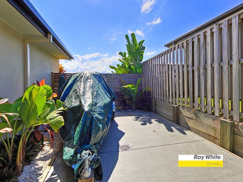 33 Strathburn Crescent, ORMEAU QLD 4208, Ormeau - Thumbnail 8