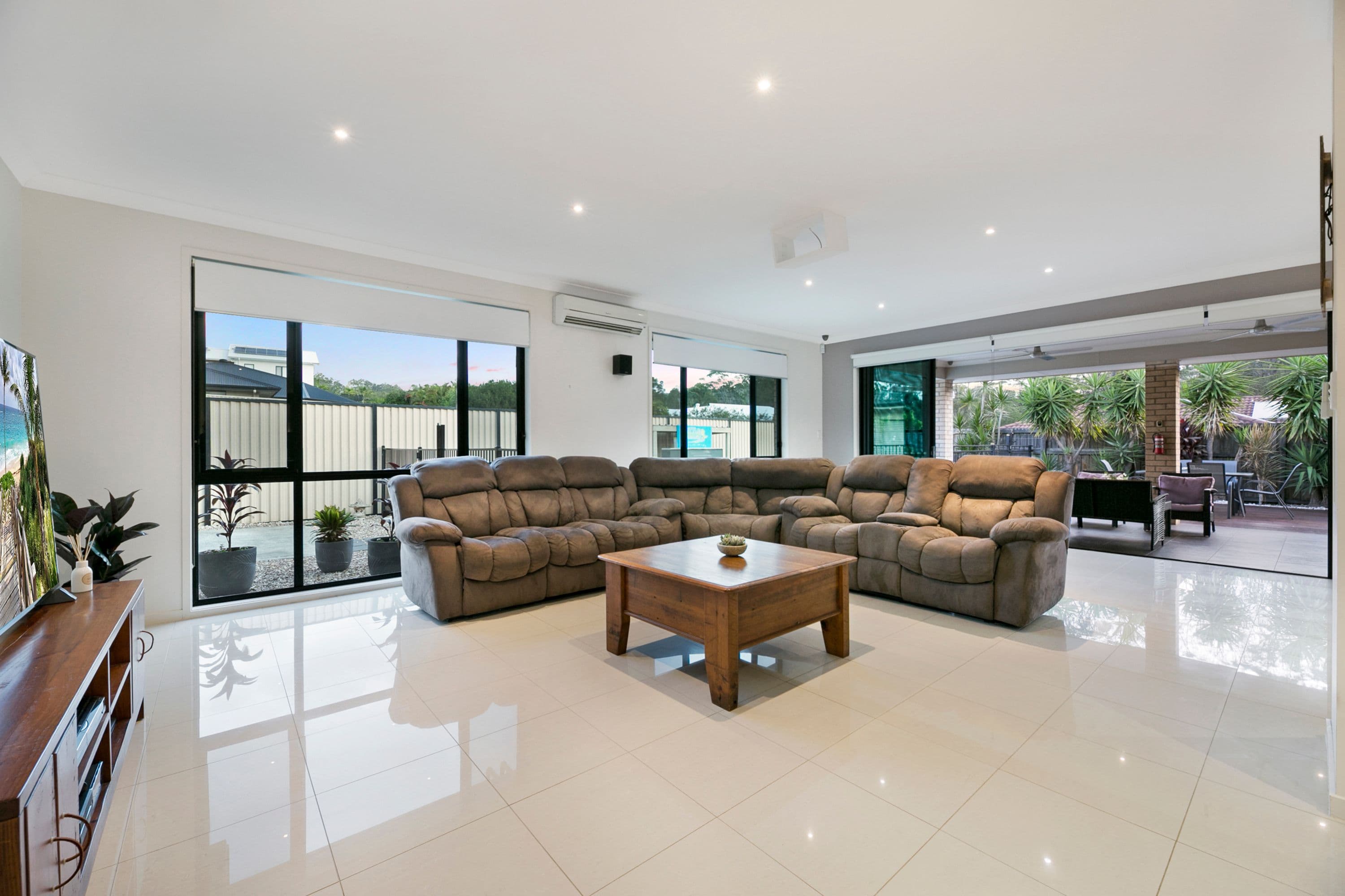 23 Boogaerdt Rise, Bonogin QLD 4213, Bonogin - Thumbnail 3
