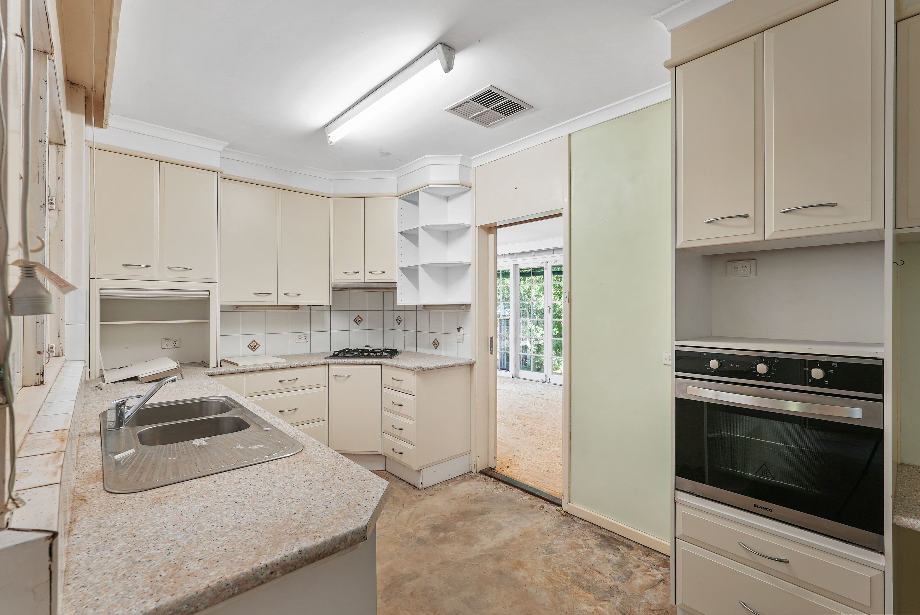 18 Sharpie Crescent, Grange SA 5022, Grange - Thumbnail 7