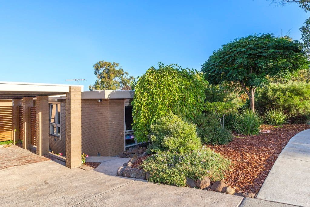15 Grosvenor Drive, WANDANA HEIGHTS VIC 3216, Wandana Heights - Thumbnail 3