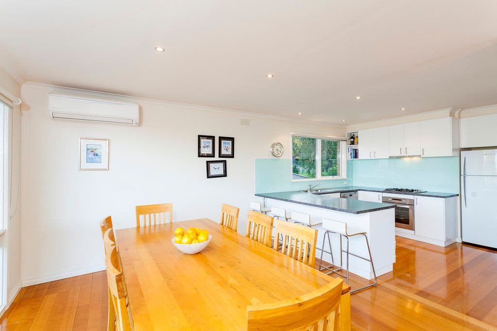 15 Grosvenor Drive, WANDANA HEIGHTS VIC 3216, Wandana Heights - Thumbnail 8
