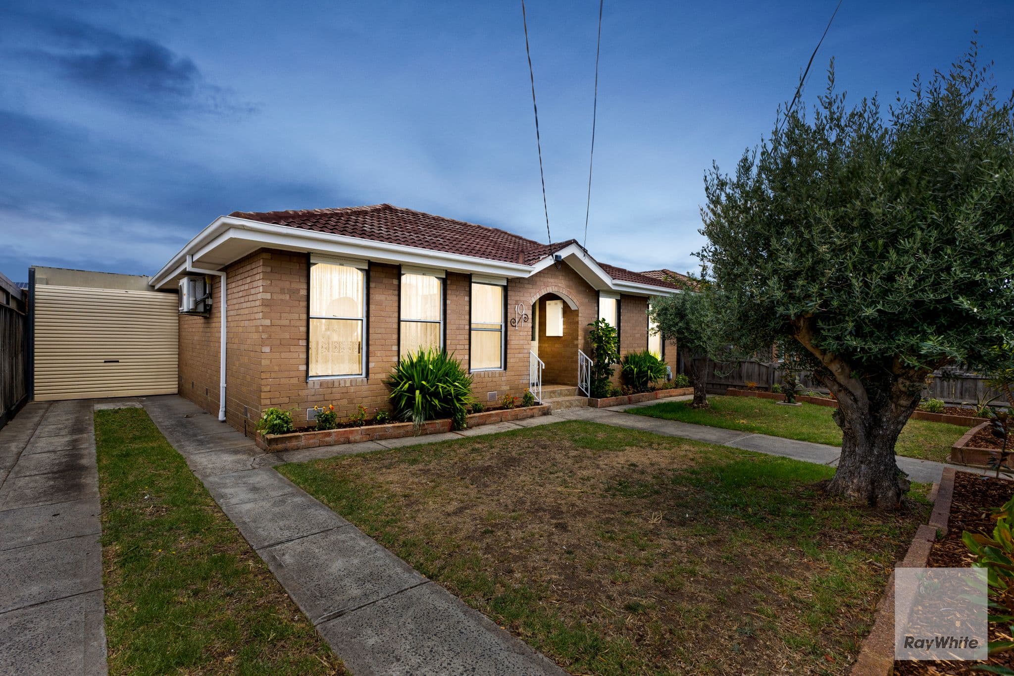 19 Barry Road, Thomastown VIC 3074, Thomastown - Image 1