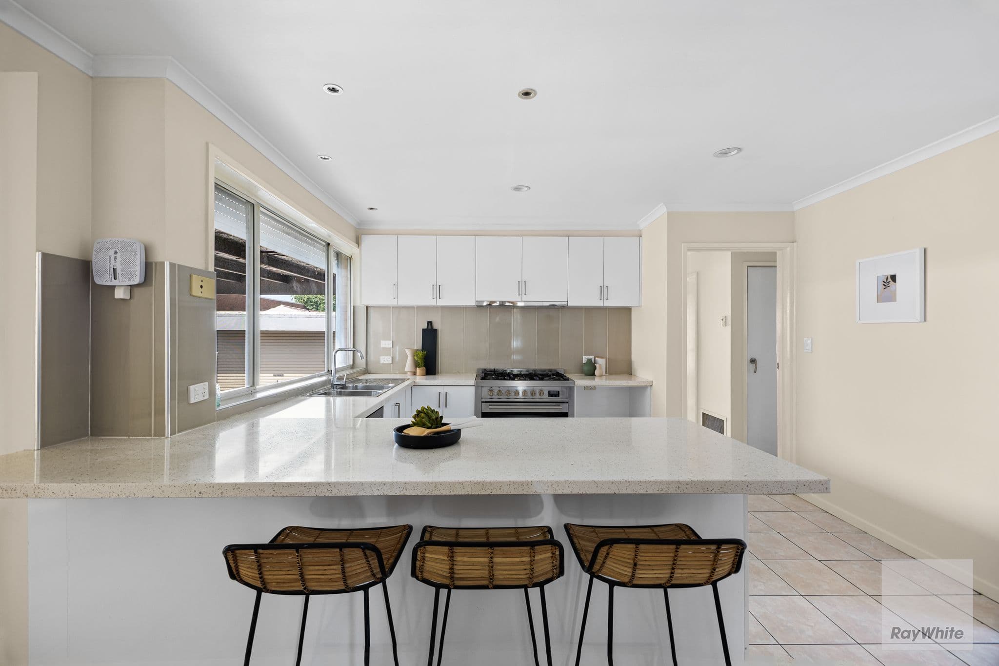 19 Barry Road, Thomastown VIC 3074, Thomastown - Thumbnail 3