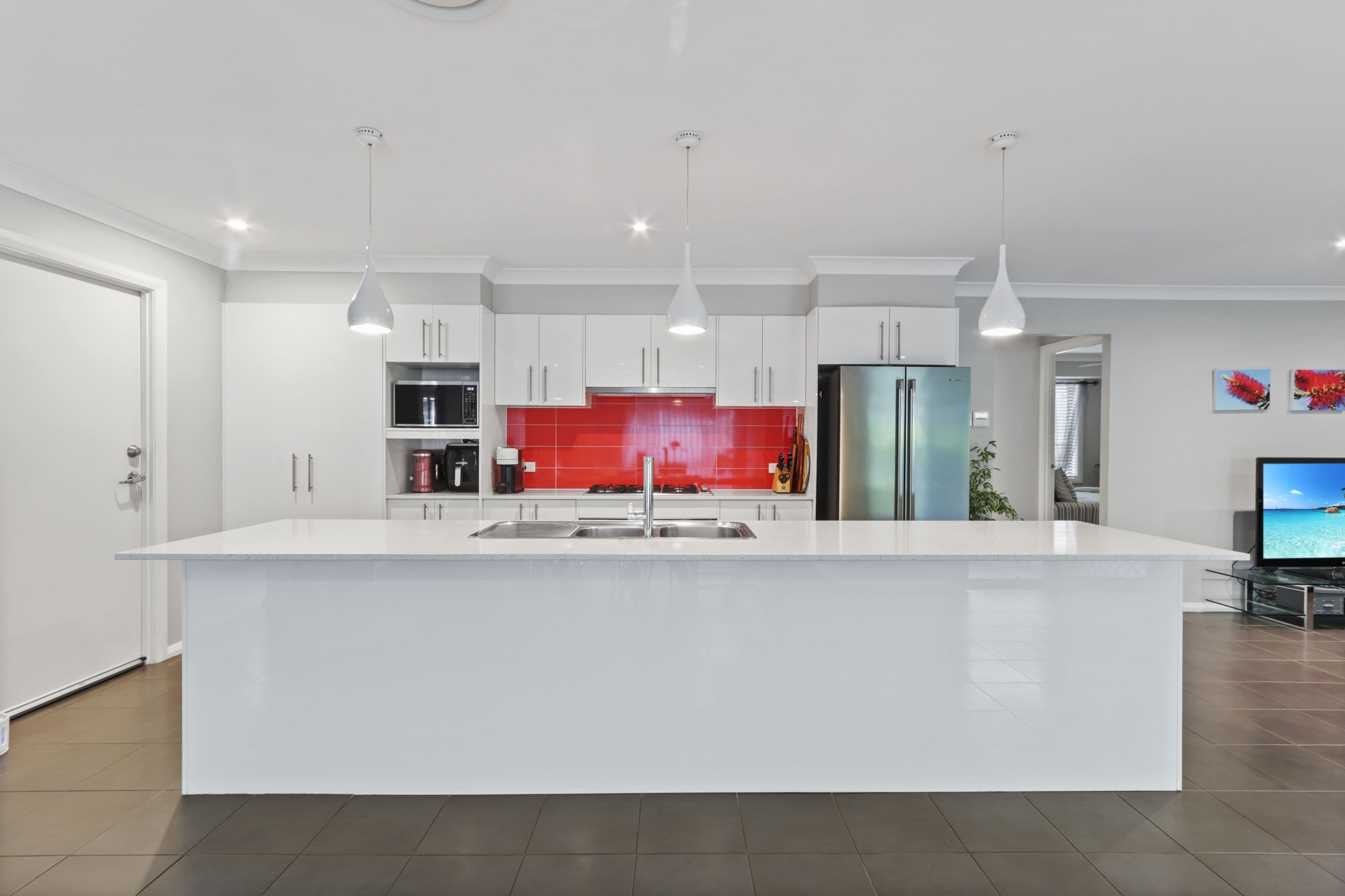 19 Robey Avenue, Middleton Grange NSW 2171, Middleton Grange - Thumbnail 7