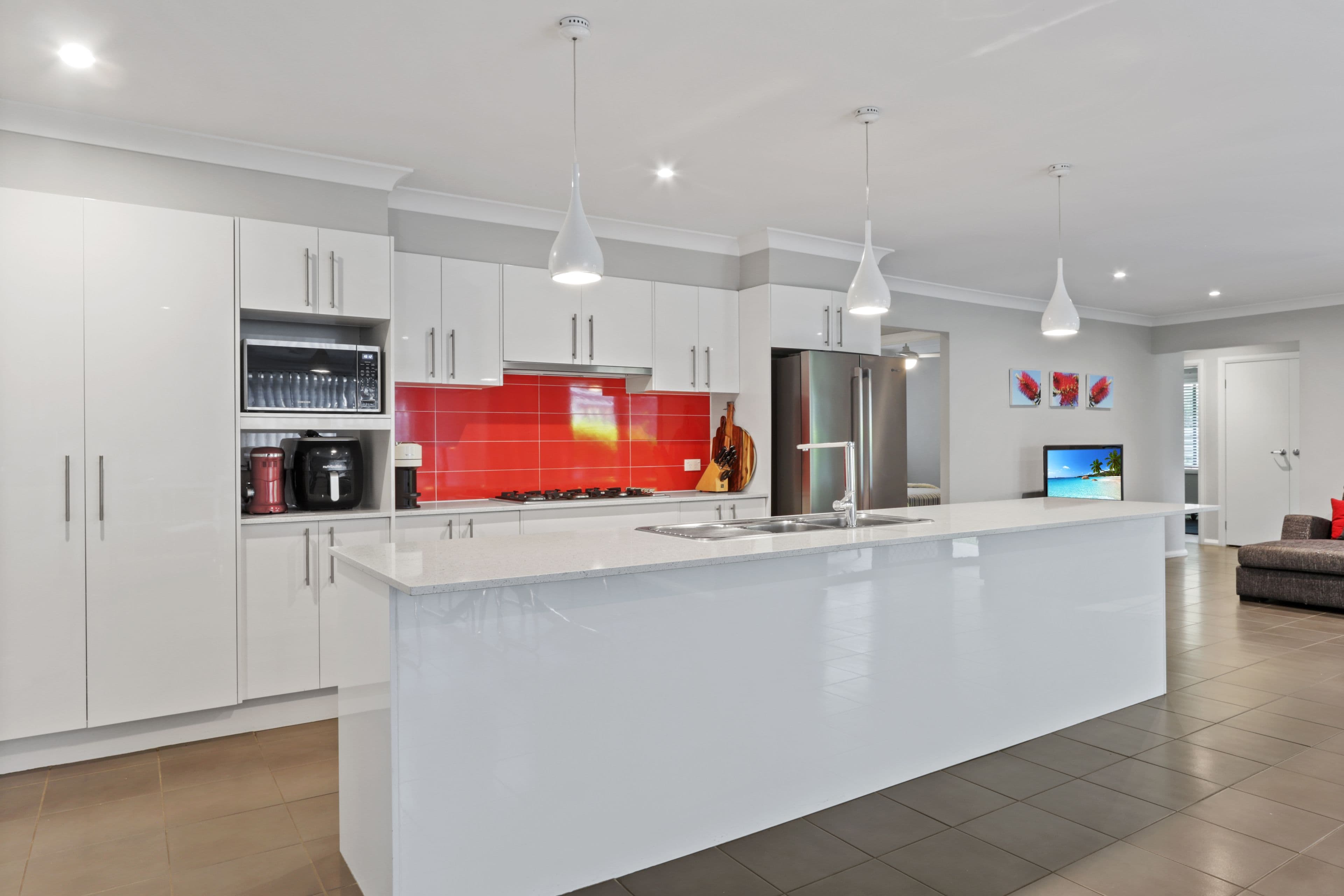 19 Robey Avenue, Middleton Grange NSW 2171, Middleton Grange - Thumbnail 8
