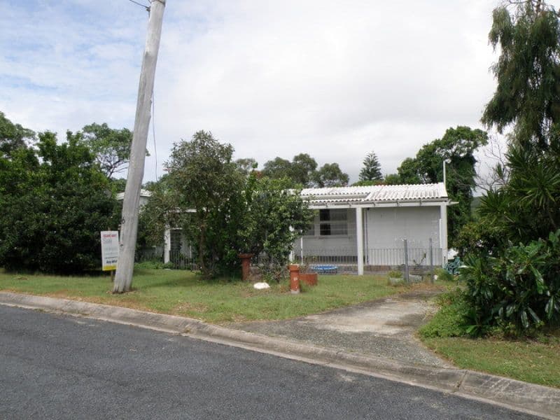16 Yarrong Road, POINT LOOKOUT QLD 4183, Point Lookout - Thumbnail 2