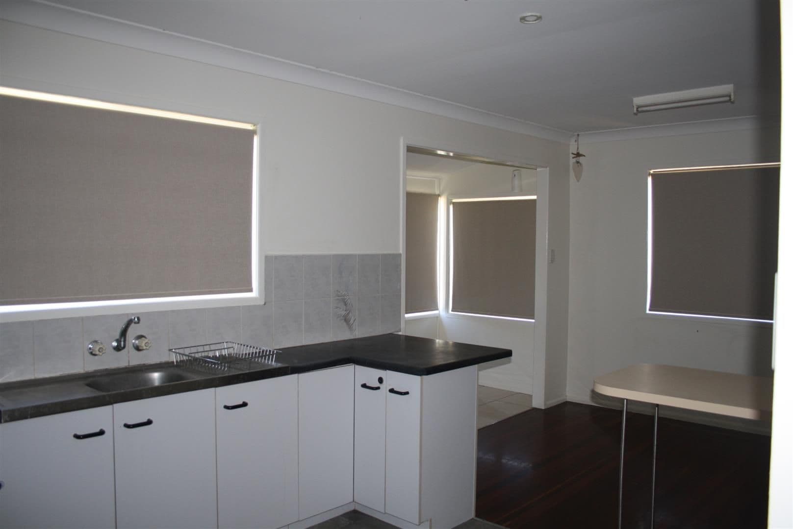 13 Whitman Street, Gracemere QLD 4702, Gracemere - Thumbnail 5