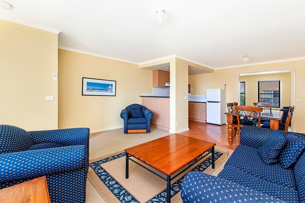 8 Harbour Mews, Warrnambool VIC 3280, Warrnambool - Thumbnail 2