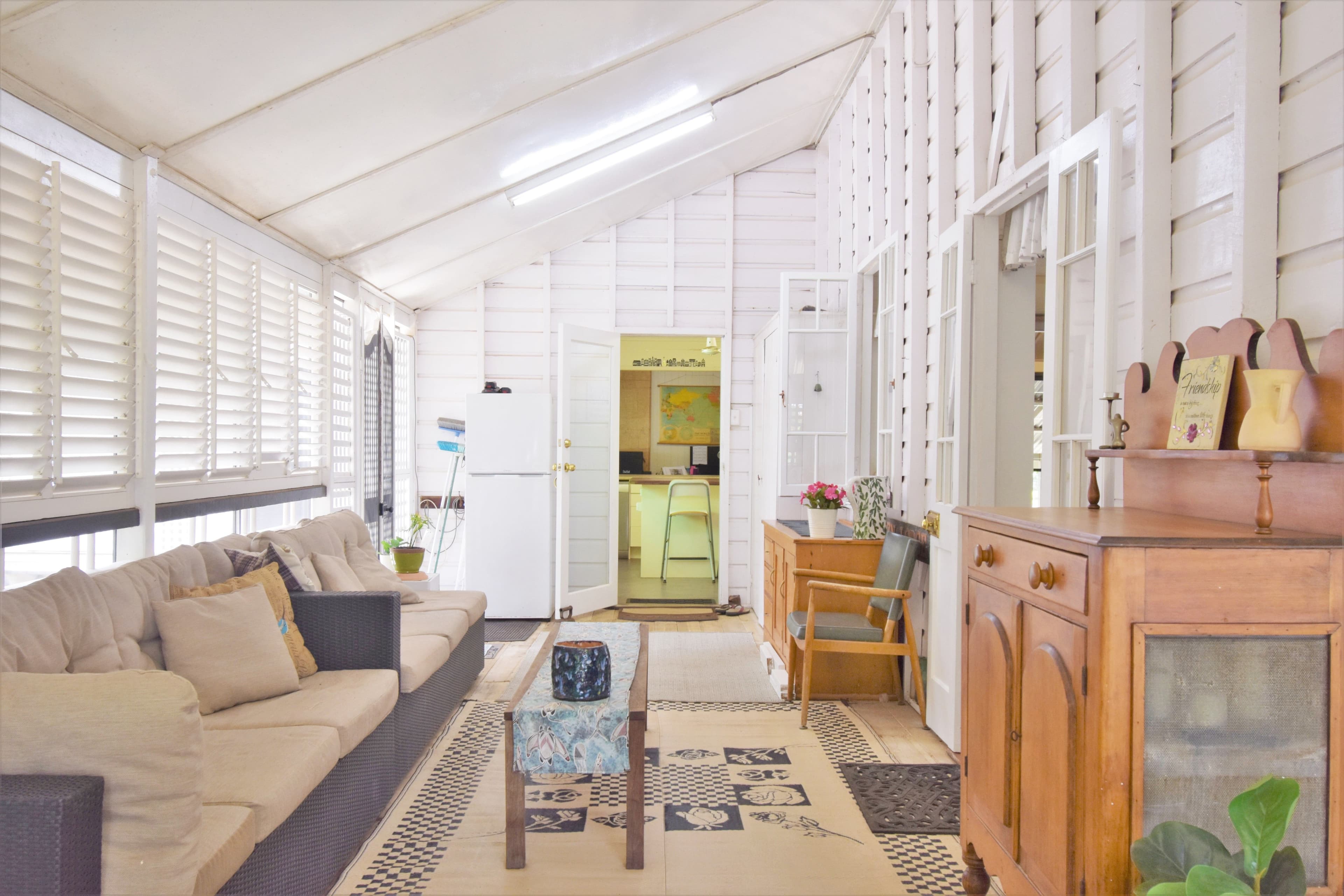 53 Elm Street, Barcaldine QLD 4725, Barcaldine - Thumbnail 3