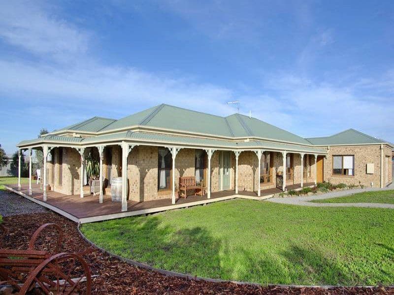 8-10 Grange Park Drive, WAURN PONDS VIC 3216, Waurn Ponds - Image 1