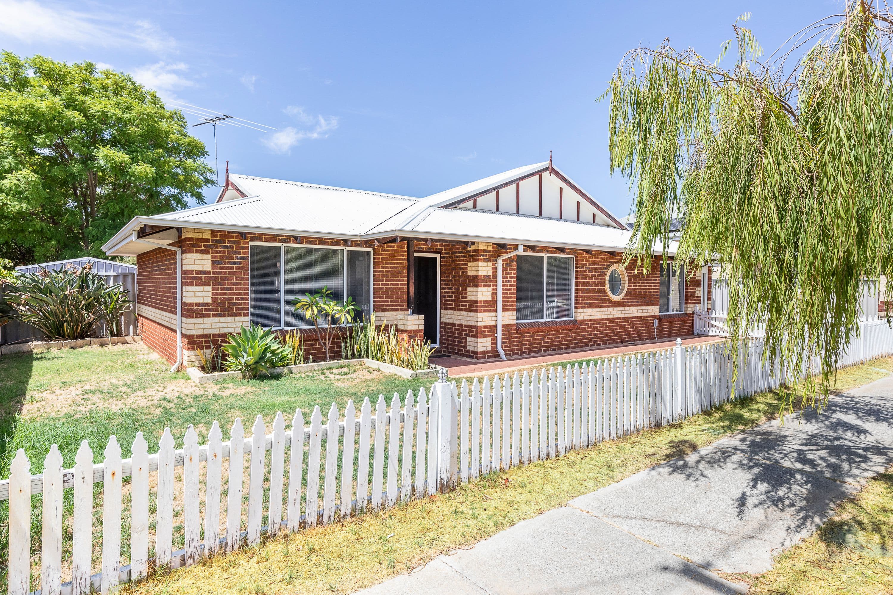 10 Bowden Street, Bayswater WA 6053, Bayswater - Image 1