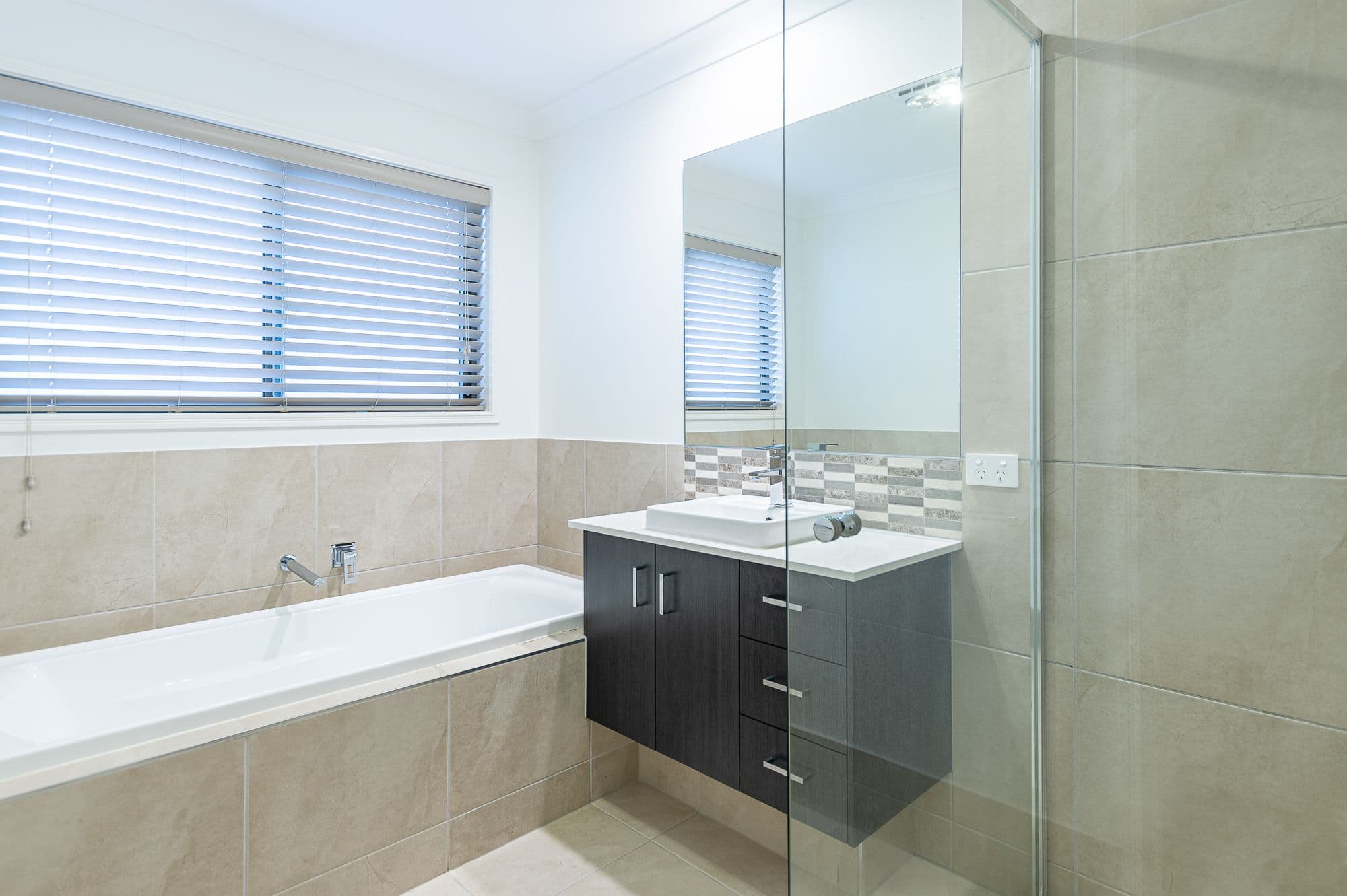 43 Gray Avenue, Corinda QLD 4075, Corinda - Thumbnail 8