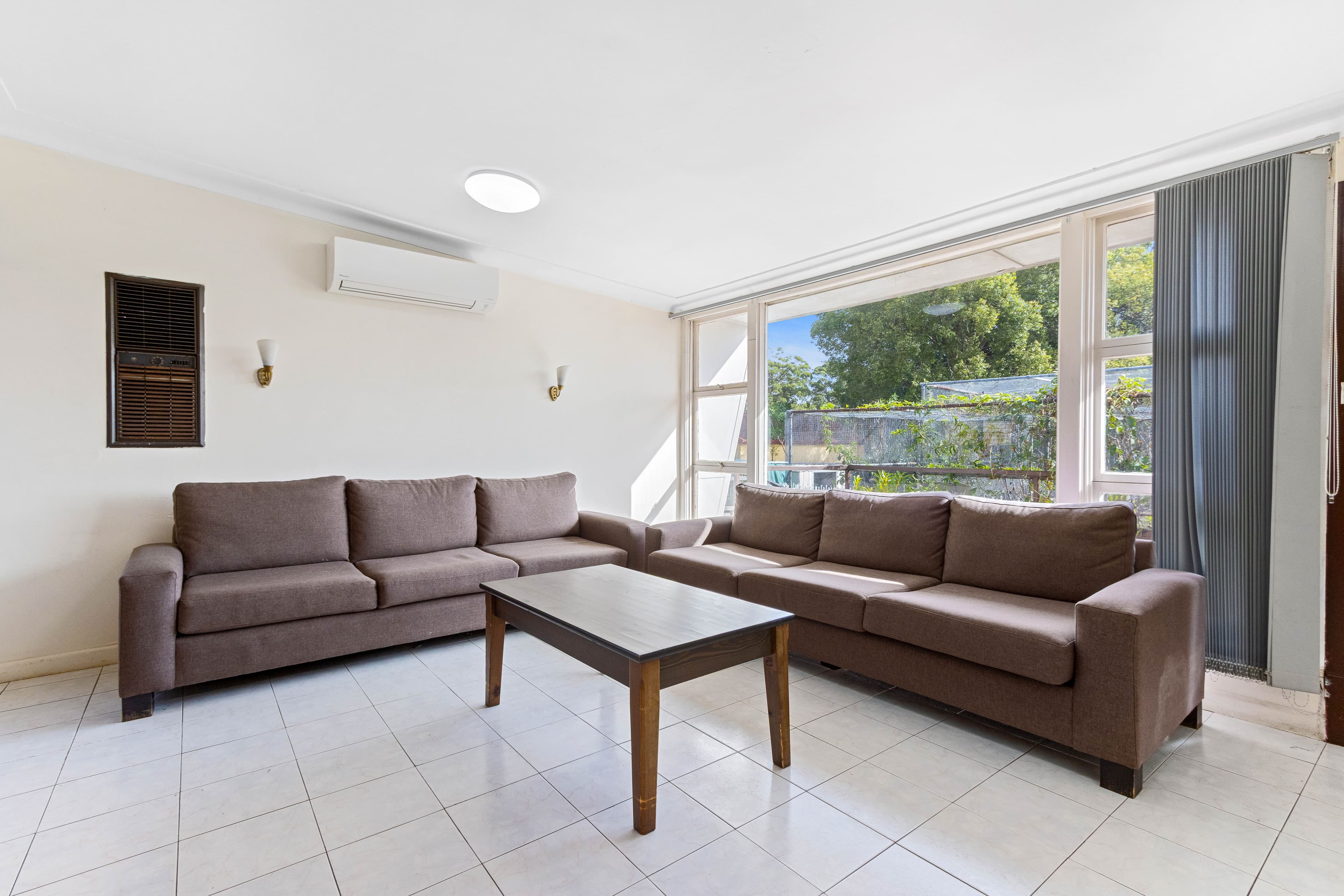 6 Barnards Avenue, Hurstville NSW 2220, Hurstville - Thumbnail 3