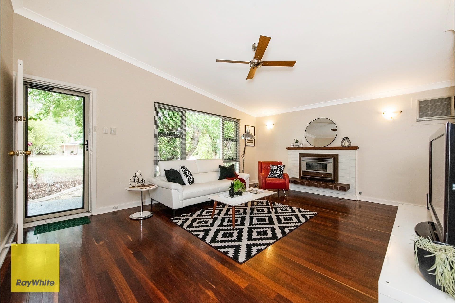 20 Kathleen Close, Maida Vale WA 6057, Maida Vale - Thumbnail 2