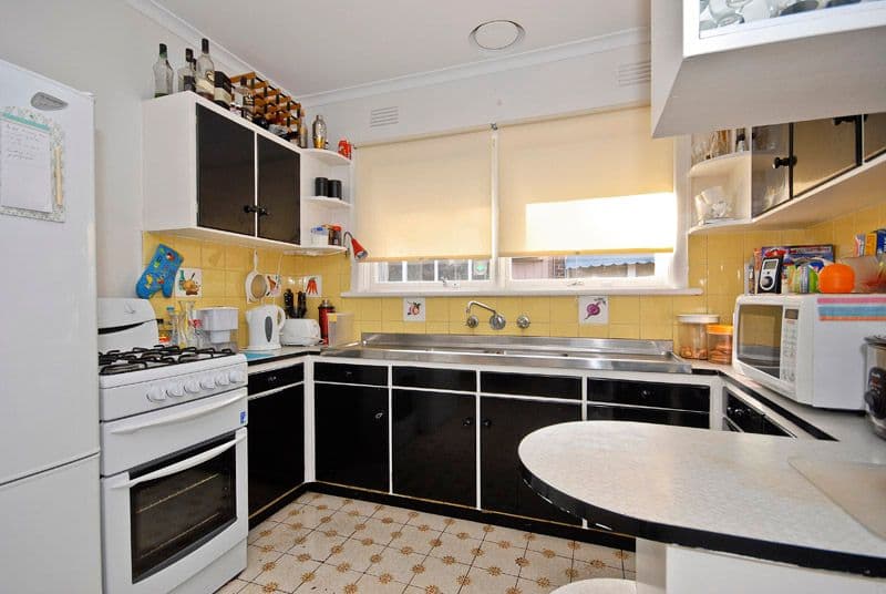 69 Thompsons Road, BULLEEN VIC 3105, Bulleen - Thumbnail 2