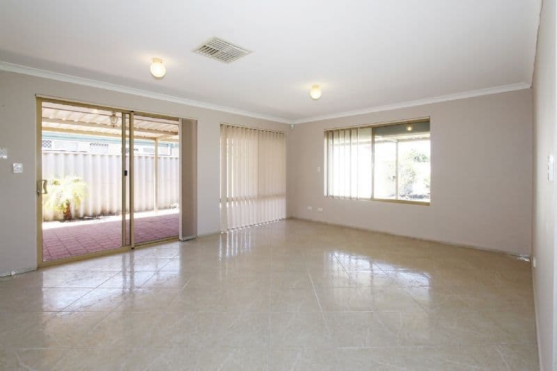 16 Peran Street, BEECHBORO WA 6063, Beechboro - Thumbnail 4