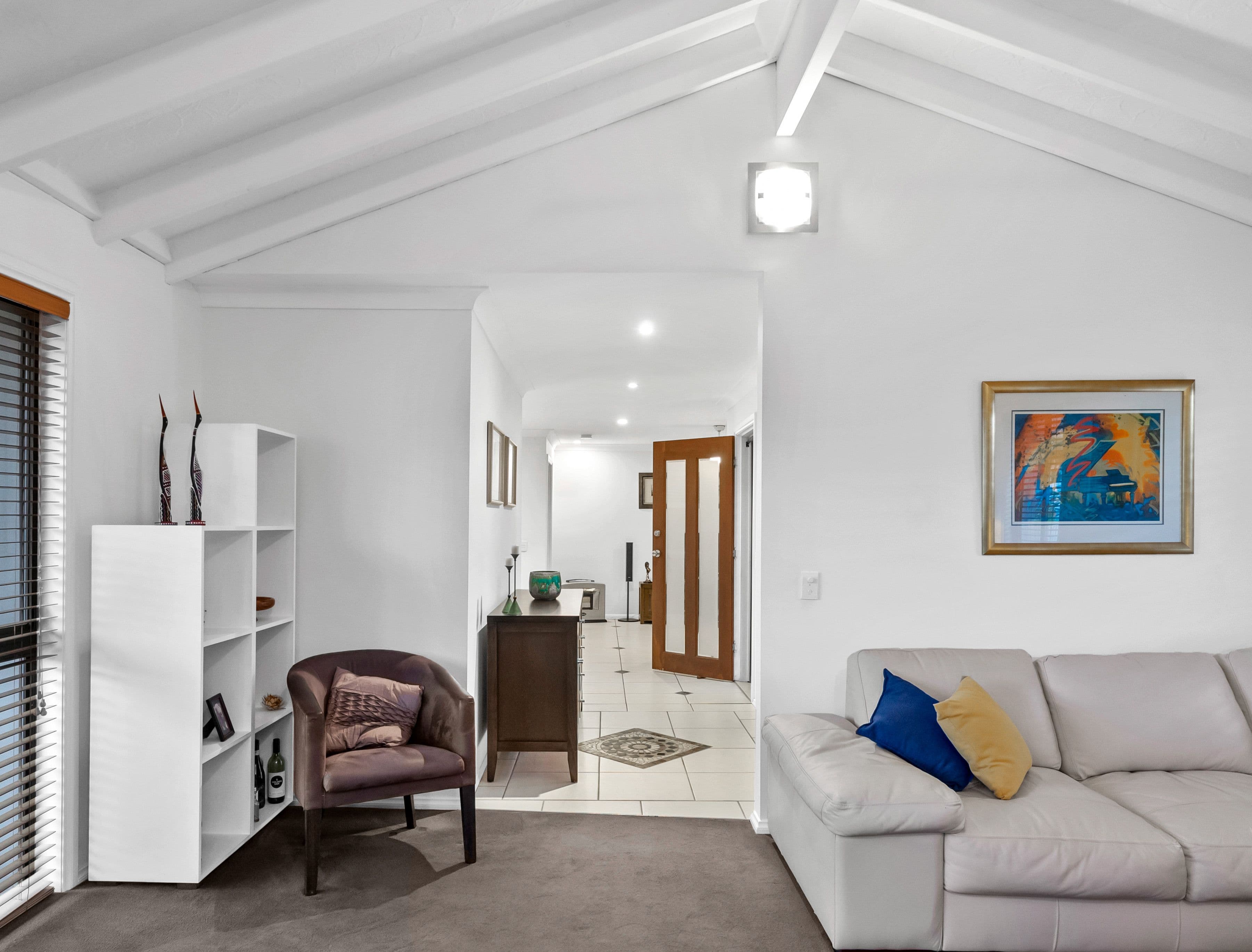 4 Gary Court, Carrara QLD 4211, Carrara - Thumbnail 8