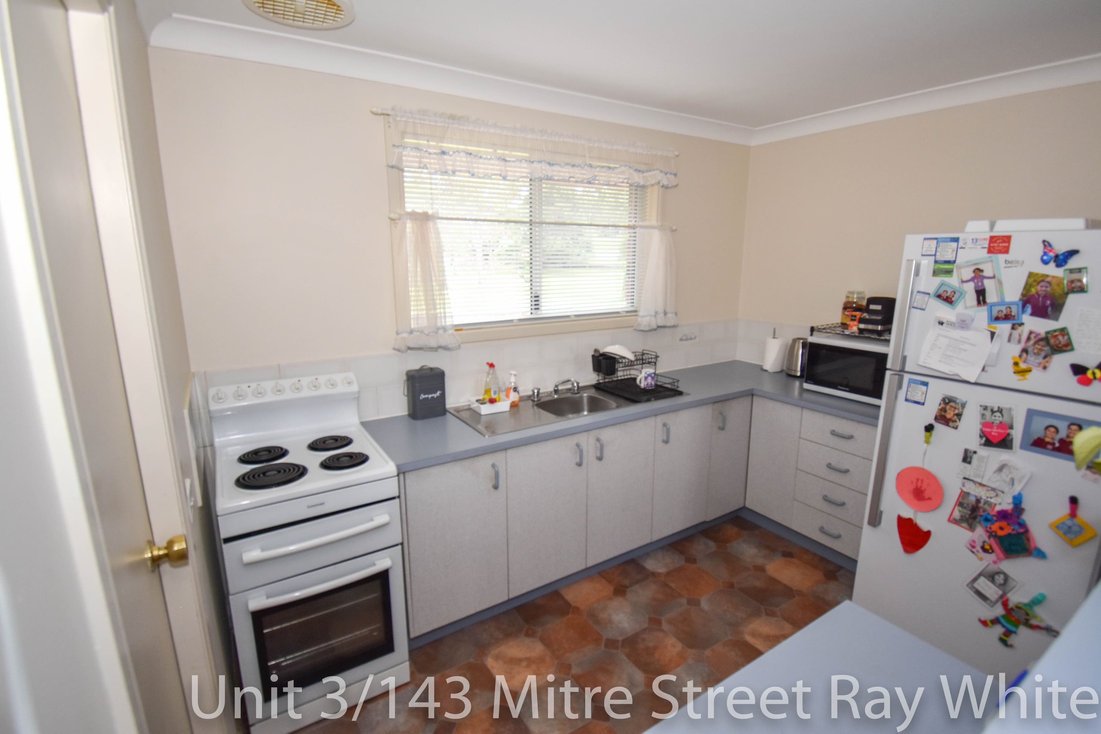 3 & 4/143a Mitre Street, WEST BATHURST NSW 2795, West Bathurst - Thumbnail 4