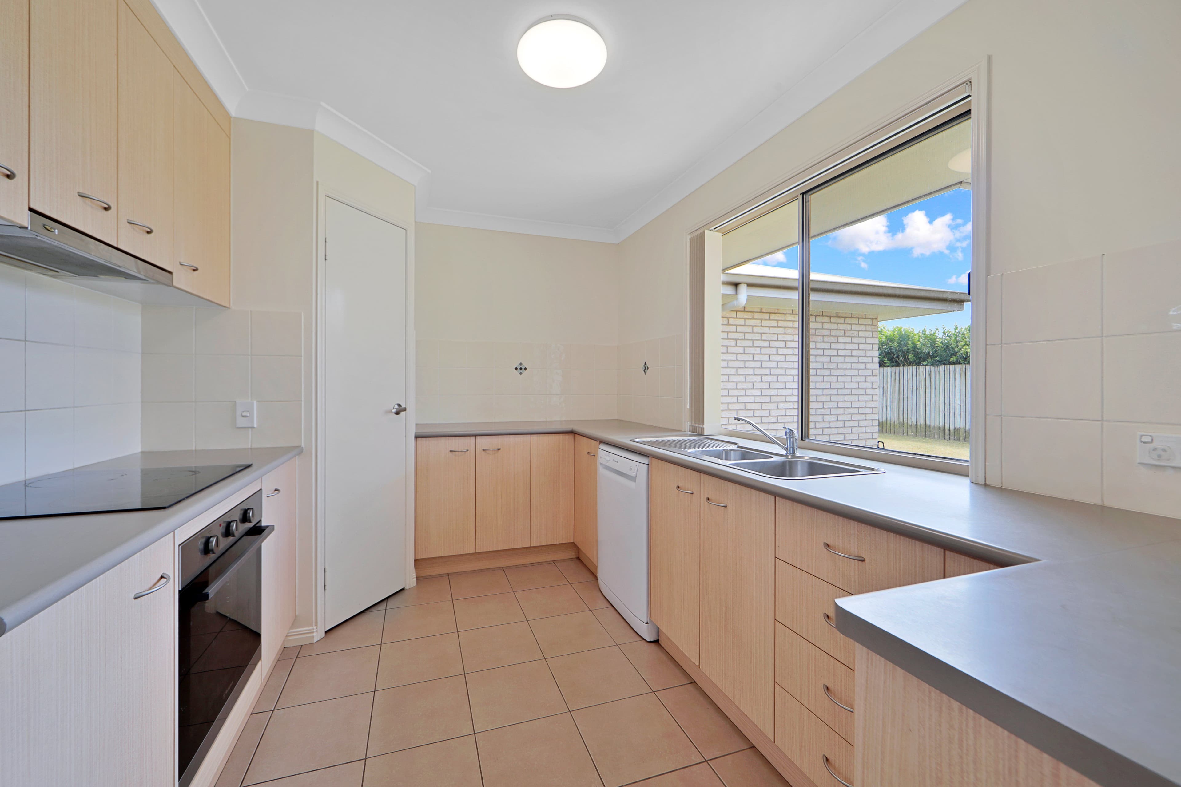 36 Dawson Avenue, Thabeban QLD 4670, Thabeban - Thumbnail 8