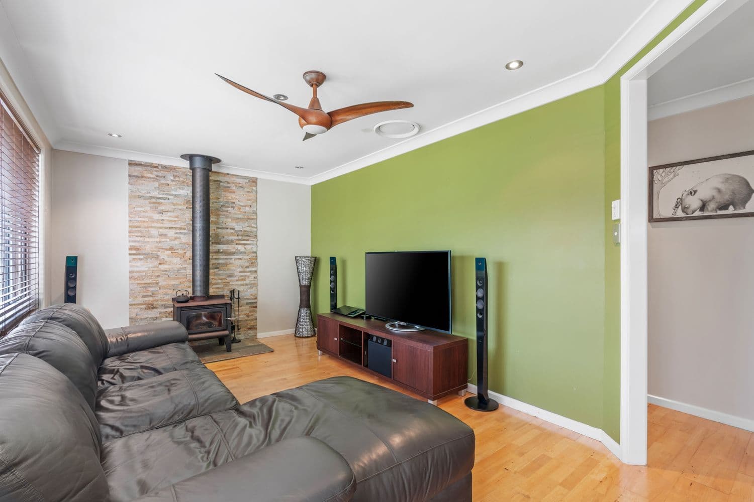 83 Platypus Road, Berkeley Vale NSW 2261, Berkeley Vale - Thumbnail 2