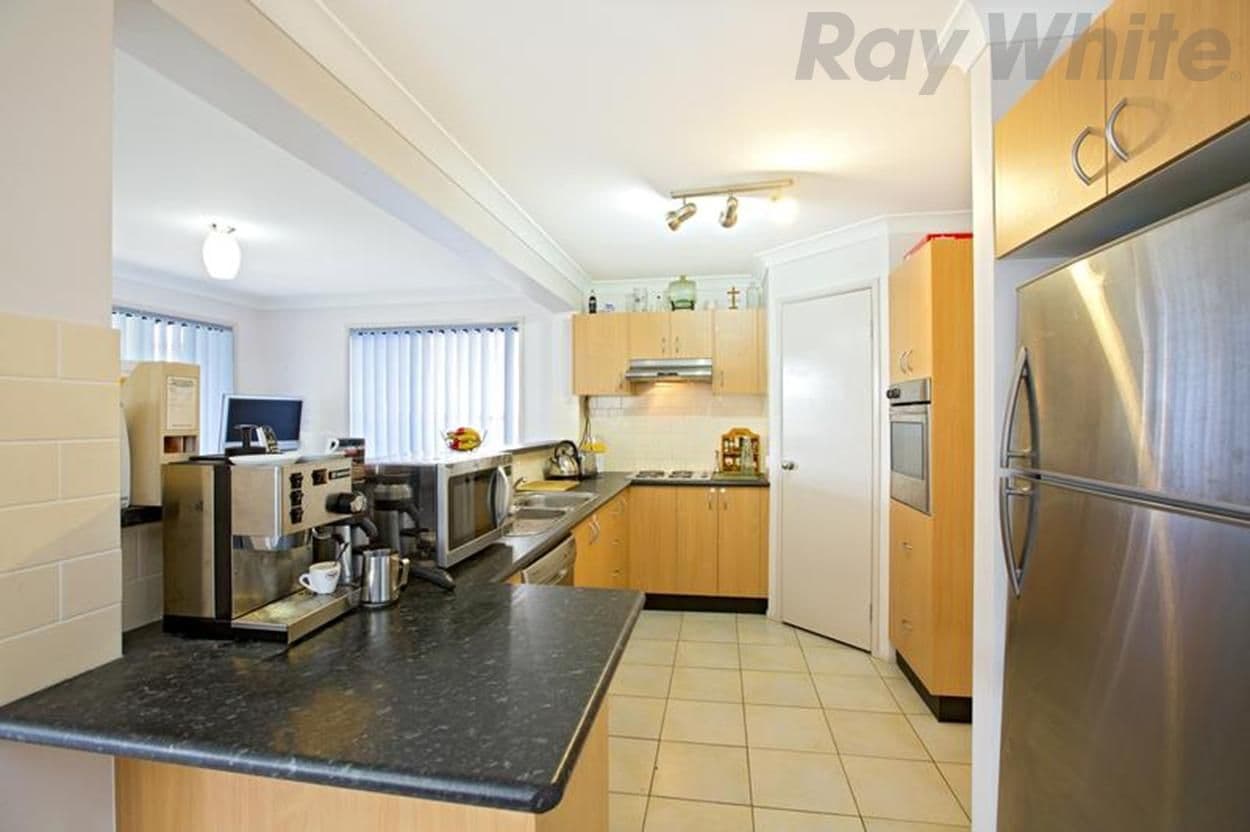 66 Scottsdale Circuit, WEST HOXTON NSW 2171, West Hoxton - Thumbnail 4