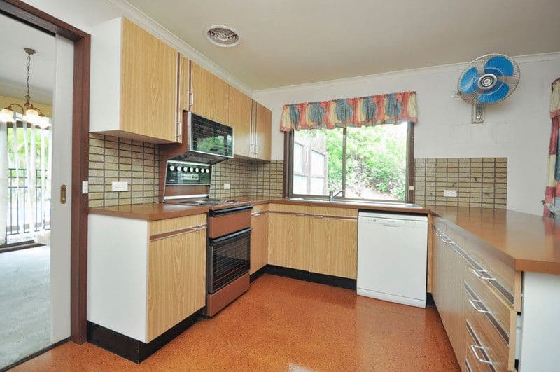 4  Bachmann Street, CHERMSIDE WEST QLD 4032, Chermside West - Thumbnail 4