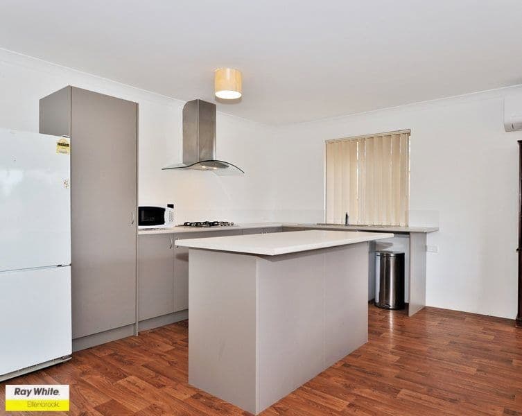 12 Timmi Lane, ELLENBROOK WA 6069, Ellenbrook - Thumbnail 3