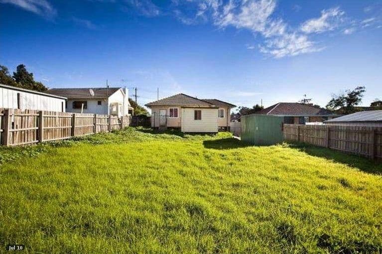 6 Ambon Street, Preston VIC 3072, Preston - Thumbnail 2