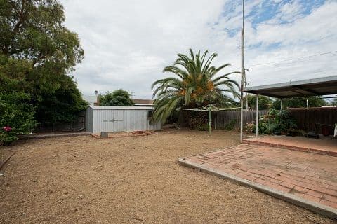 127 Centenary Avenue, MELTON VIC 3337, Melton - Thumbnail 8