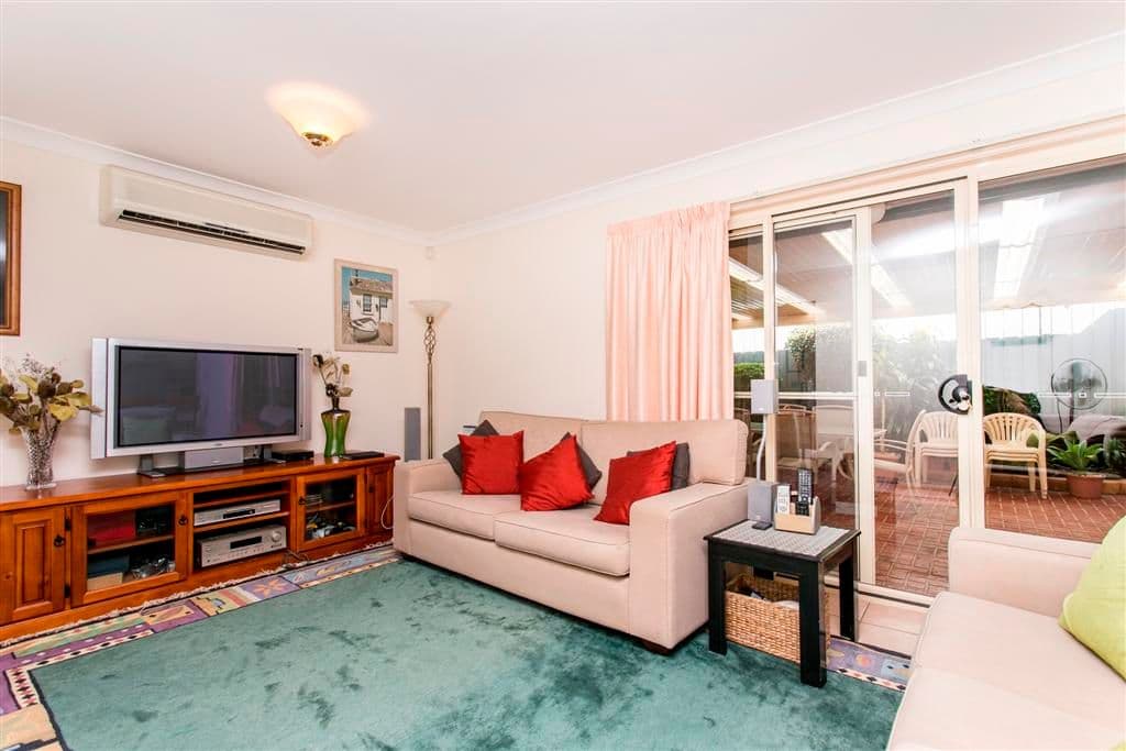 11 Butcherbird Place, GLENMORE PARK NSW 2745, Glenmore Park - Thumbnail 7
