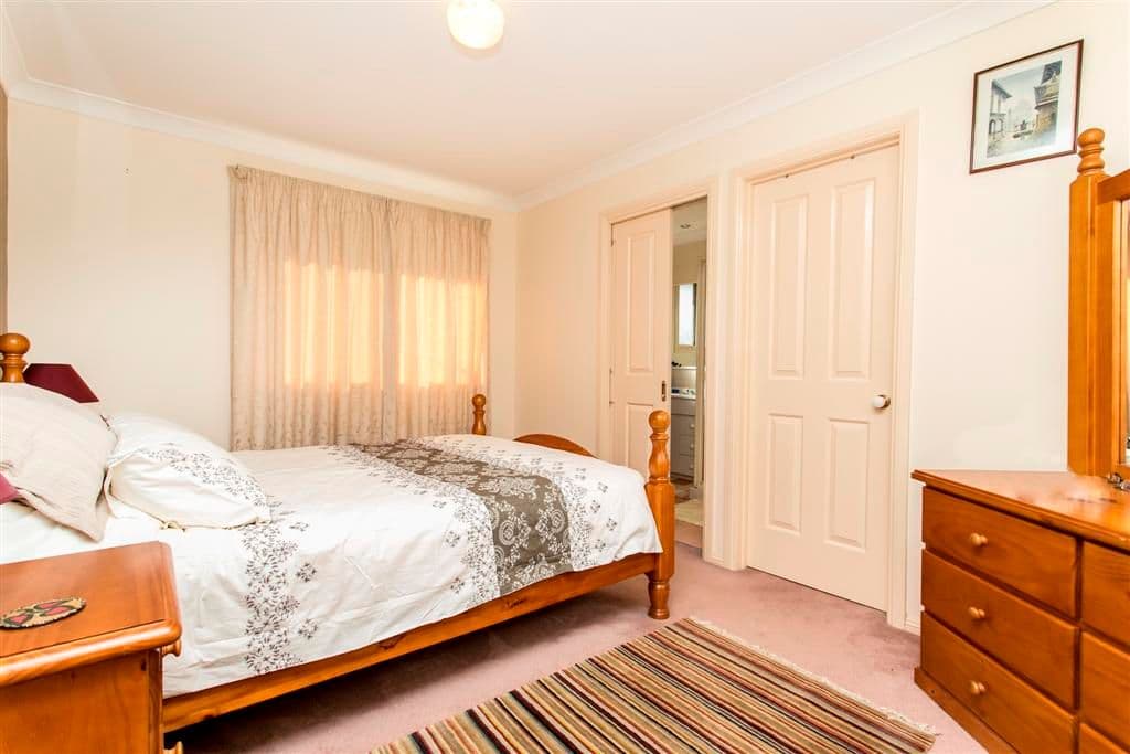 11 Butcherbird Place, GLENMORE PARK NSW 2745, Glenmore Park - Thumbnail 8